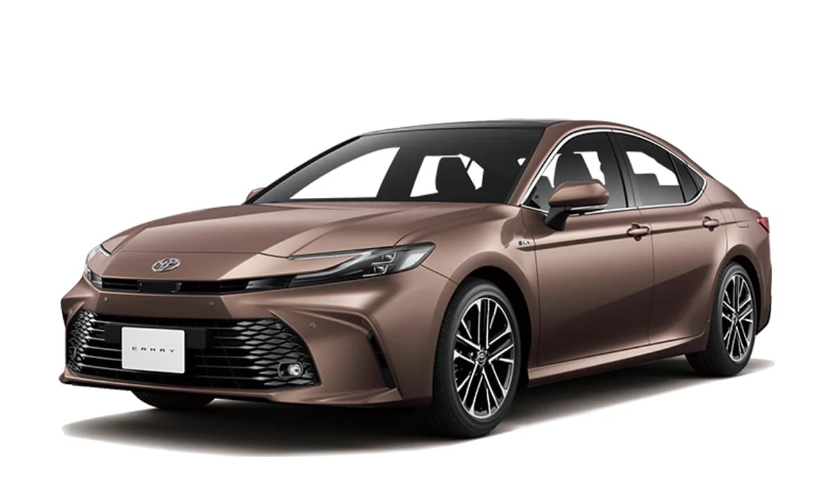 Toyota کمری GCC هیبرید ۲۰۲۵