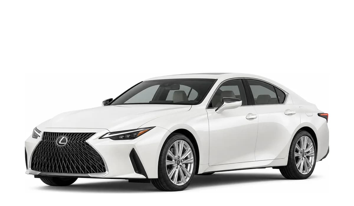Lexus IS 350 ۲۰۲۶