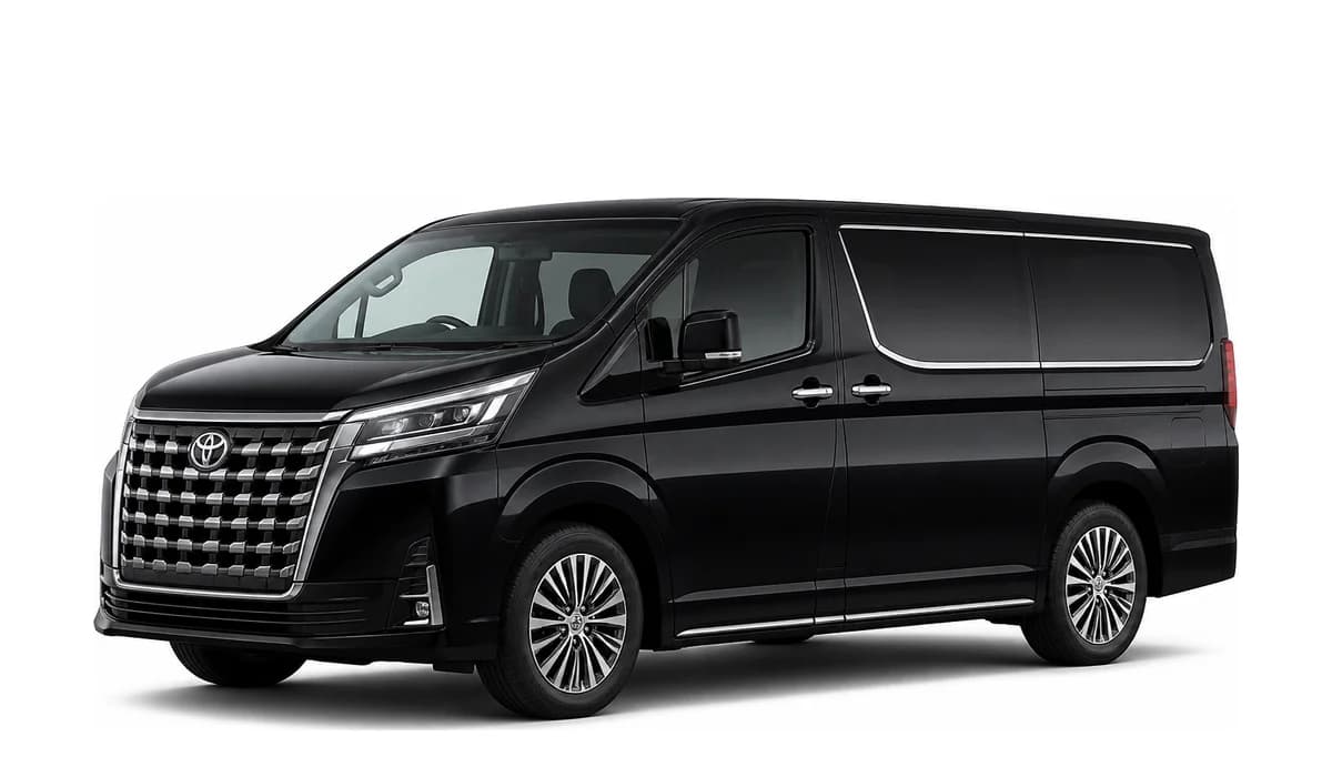 Toyota گرنویا GCC ۲۰۲۶