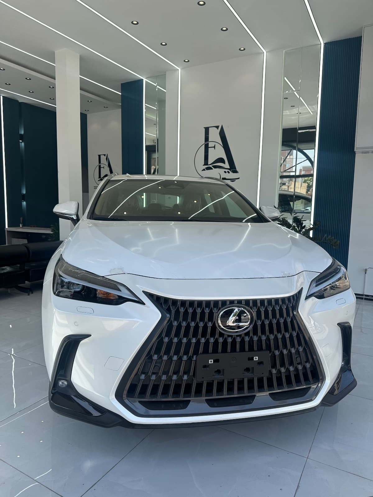 لکسوس NX 350 AWD