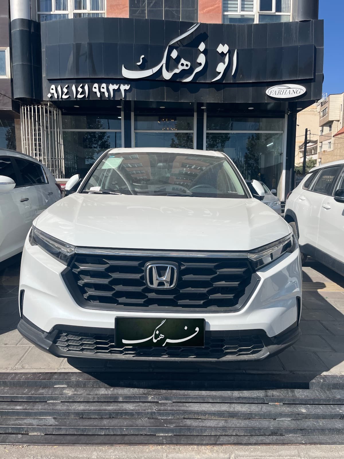 هوندا CR-V ۲۰۲۵ سفید صفر کیلومتر پلاک منطقه آزاد ماکو